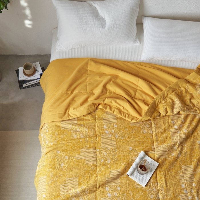 91家纺网 家纺一手货源 找家纺 安莱生活 2024新品双层纱色织花妍缤纷单夏被 花妍缤纷-姜黄