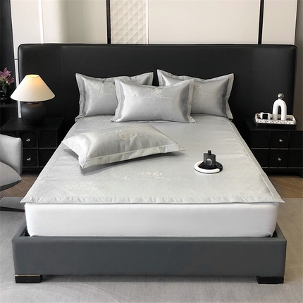 91家纺网 家纺一手货源 找家纺 （总）三味舒屋 2025新款凉感抗菌防螨刺绣冰丝席（新升级7A抗菌）--艾斯