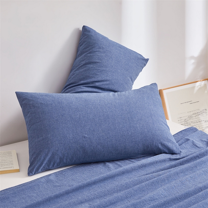 91家纺网 家纺一手货源 找家纺 雅萱家纺 2024新款A类色织全棉水洗棉单枕套 暗幽蓝