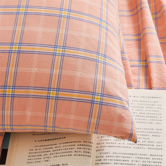 91家纺网 家纺一手货源 找家纺 雅萱家纺 2024新款A类色织全棉水洗棉单枕套 柔颜粉