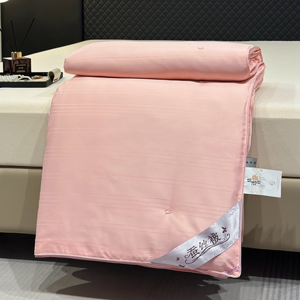 91家纺网 家纺一手货源 找家纺 江山被业 2025新款长绒棉蚕丝被 玉色