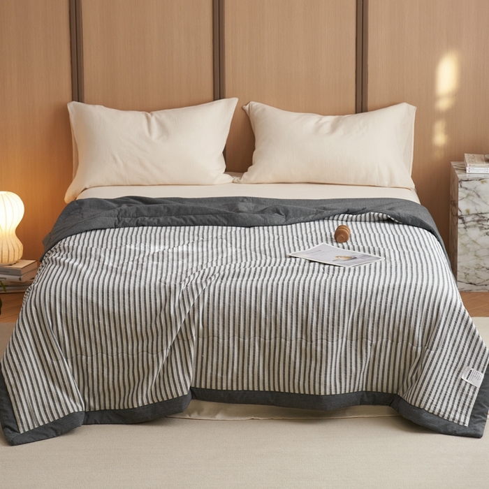 91家纺网 家纺一手货源 找家纺 安莱生活 2024新款水洗色织锦瑟夏被 锦瑟-深灰