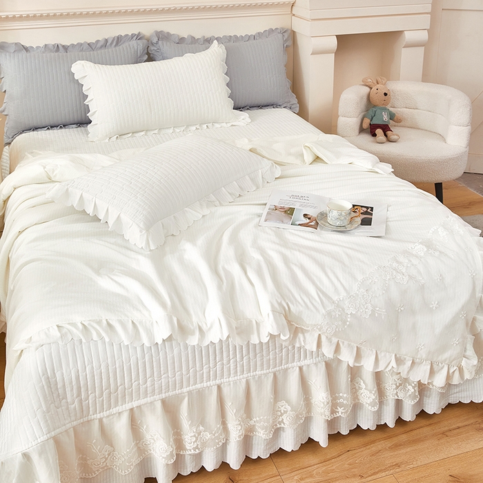 91家纺网 家纺一手货源 找家纺 绣女坊 2024新款泡泡棉床盖四件套 皓月白