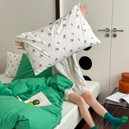 艾沁家纺 2024新款全棉数码印花枕套 玫瑰