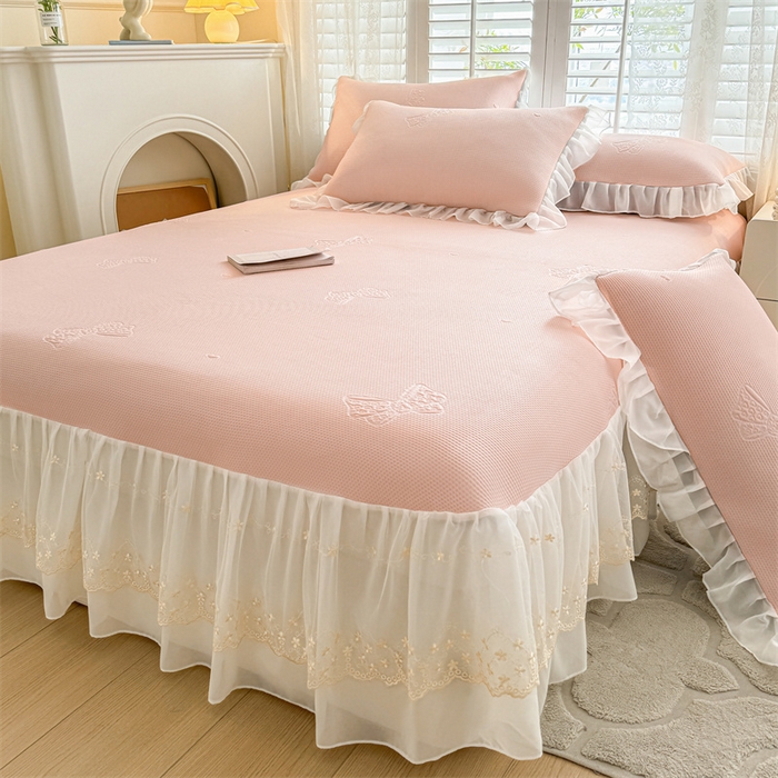 91家纺网 家纺一手货源 找家纺 启程家纺 2024新款A类凉豆豆床裙款凉席三件套 蝴蝶结-粉