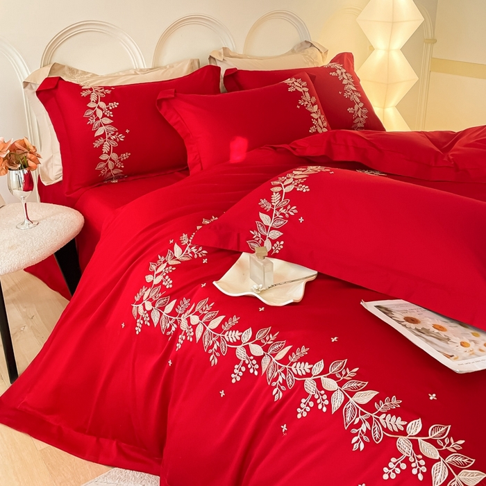 91家纺网 家纺一手货源 找家纺 欧乐蒂 2025新款秘密花园-新疆长绒棉刺绣四件套-终版 秘密花园-喜庆红