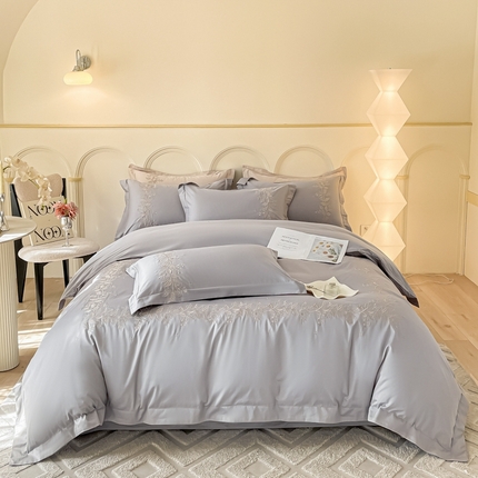 欧乐蒂 2025新款秘密花园-新疆长绒棉刺绣四件套-终版 秘密花园-神秘灰