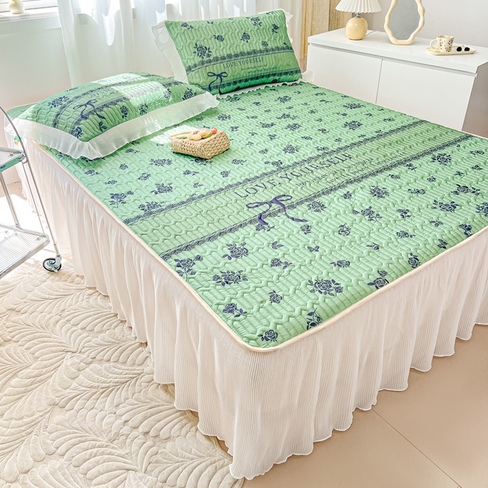 91家纺网 家纺一手货源 找家纺 慕澄家纺 2024新款大版印花床裙款乳胶凉席-凉席三件套 墨染