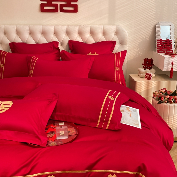 91家纺网 家纺一手货源 找家纺 欧乐蒂 2025新款设计师原创亲肤棉婚庆四件套 爱恋