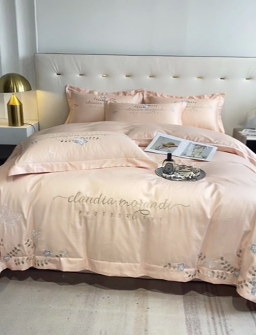 91家纺网 家纺一手货源 找家纺 欧乐蒂 2025新款花寐-高支高密新疆长绒棉四件套-终版 花寐-樱花粉