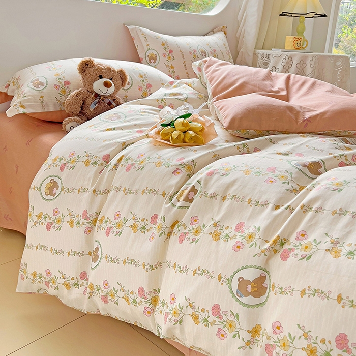 91家纺网 家纺一手货源 找家纺 优选良品 2025新款直播爆款全棉-ins印花系列四件套纯棉三件套床单床笠 菲乐熊宝