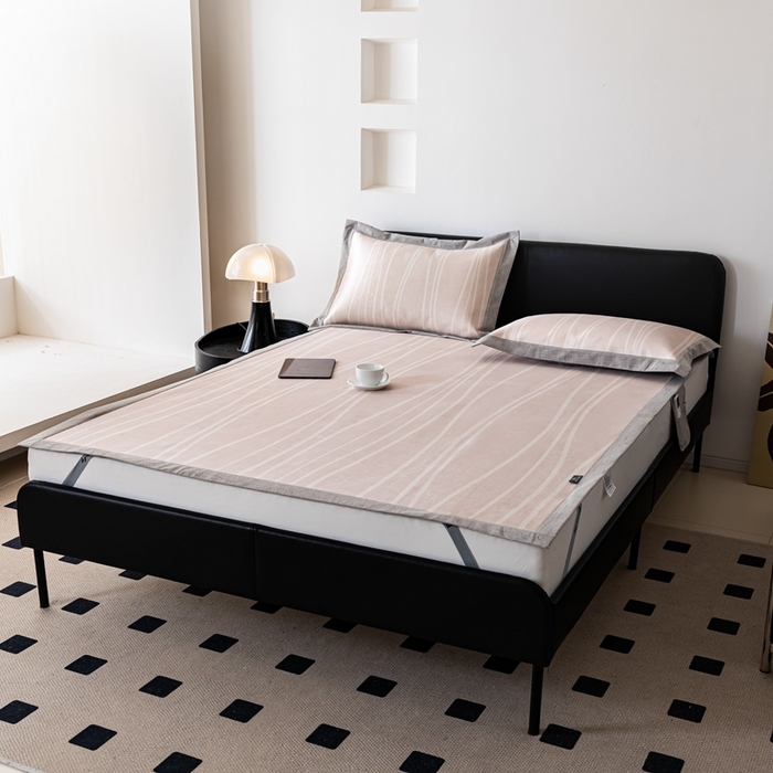 91家纺网 家纺一手货源 找家纺 本希家居 2024新款简约轻奢系列高端可水洗冰丝席 梵克平席