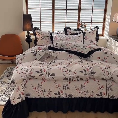 91家纺网 家纺一手货源 找家纺 金盛皇朝家纺 2024新款四季赫本风床盖单件三件四件套 碧水盈枝