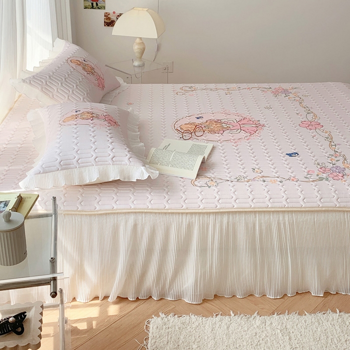 91家纺网 家纺一手货源 找家纺 慕澄家纺 2024新款大版印花床裙款乳胶凉席-凉席三件套 女孩