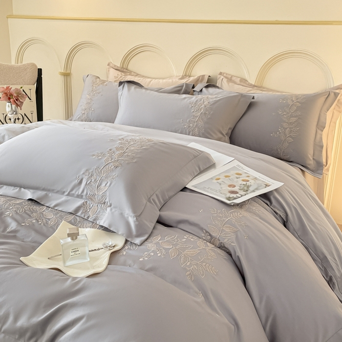 91家纺网 家纺一手货源 找家纺 欧乐蒂 2025新款秘密花园-新疆长绒棉刺绣四件套-终版 秘密花园-神秘灰