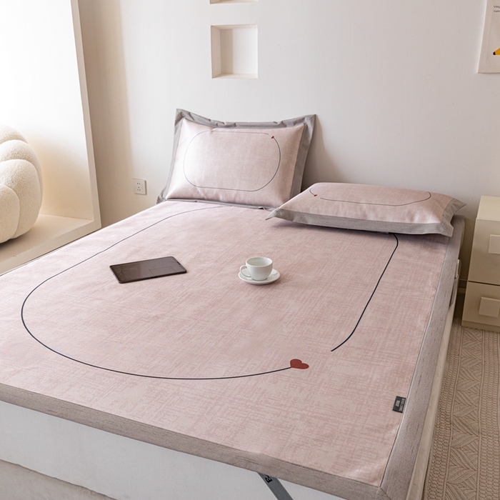 91家纺网 家纺一手货源 找家纺 本希家居 2024新款花漾清新系列高端可水洗冰丝席 心动平席