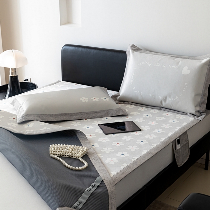 91家纺网 家纺一手货源 找家纺 本希家居 2024新款简约轻奢系列高端可水洗冰丝席 春意盎然平席