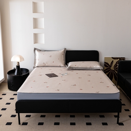 91家纺网 家纺一手货源 找家纺 （总）本希家居 2024新款简约轻奢系列高端可水洗冰丝席