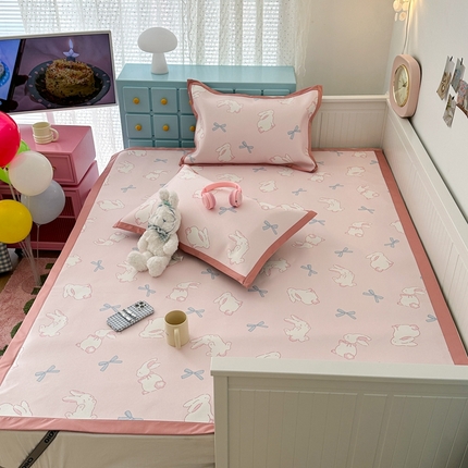 昔可家纺 2024新款高端数码印花养生冰藤席--卡通系列 蝴蝶结小兔