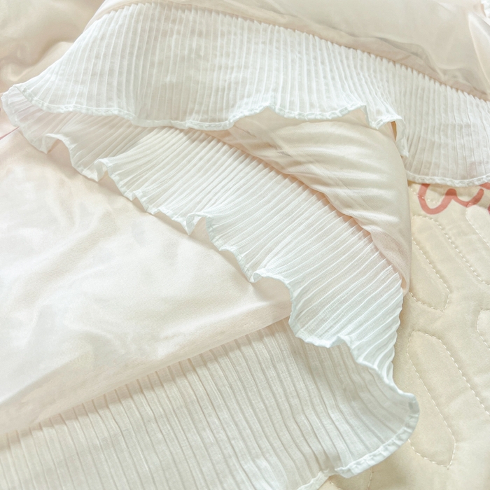 91家纺网 家纺一手货源 找家纺 慕澄家纺 2024新款大版印花床裙款乳胶凉席-凉席三件套 少女心事