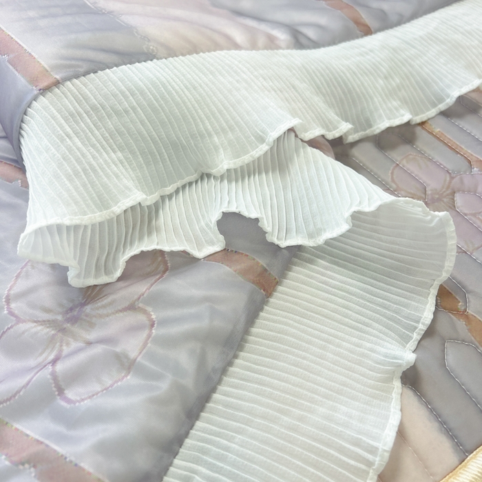 91家纺网 家纺一手货源 找家纺 慕澄家纺 2024新款大版印花乳胶凉席套件-夏被凉席四件套 小苍兰