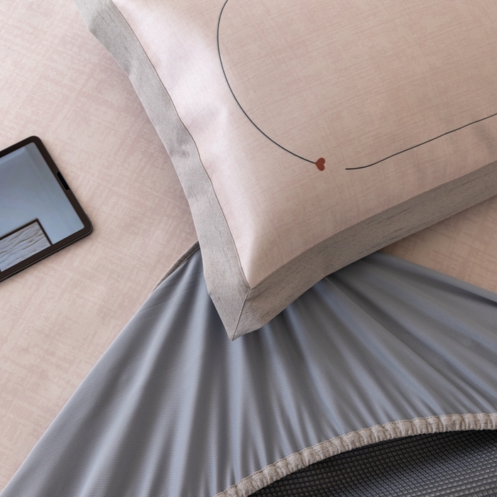 91家纺网 家纺一手货源 找家纺 本希家居 2024新款花漾清新系列高端可水洗冰丝席 心动床笠