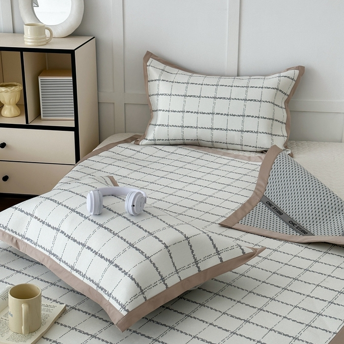 91家纺网 家纺一手货源 找家纺 昔可家纺 2024新款高端数码印花养生冰藤席--简约系列 小香格