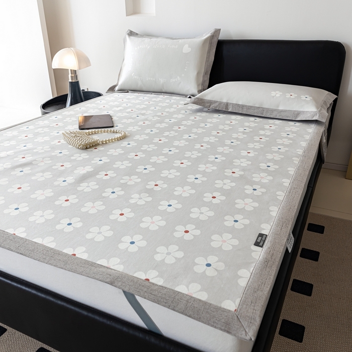 91家纺网 家纺一手货源 找家纺 本希家居 2024新款简约轻奢系列高端可水洗冰丝席 春意盎然平席