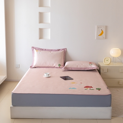 91家纺网 家纺一手货源 找家纺 （总）本希家居 2024新款花漾清新系列高端可水洗冰丝席