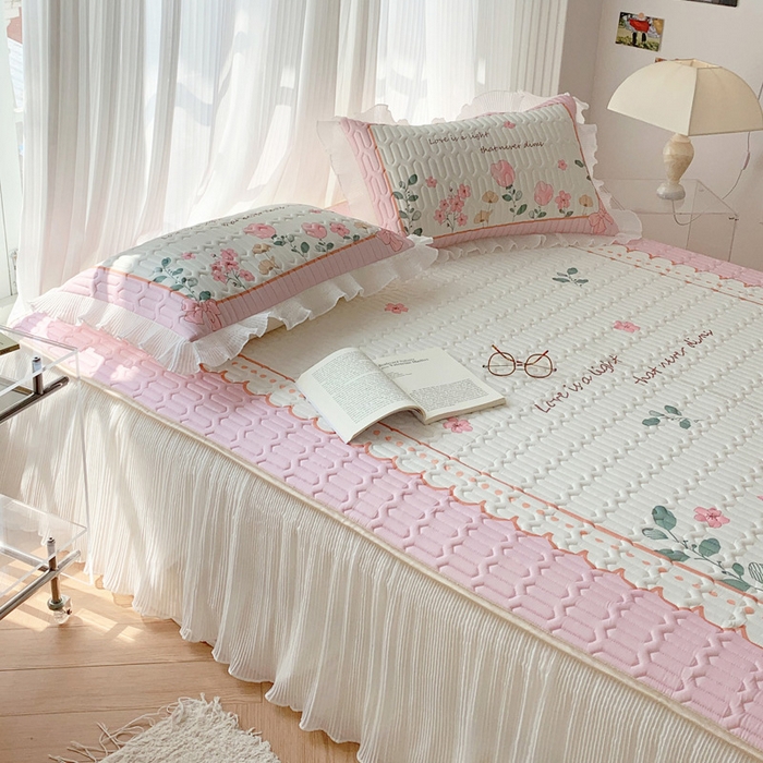 91家纺网 家纺一手货源 找家纺 慕澄家纺 2024新款大版印花床裙款乳胶凉席-凉席三件套 伊甸园