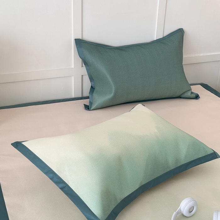 91家纺网 家纺一手货源 找家纺 昔可家纺 2024新款高端数码印花养生冰藤席--马卡龙系列 晕染绿