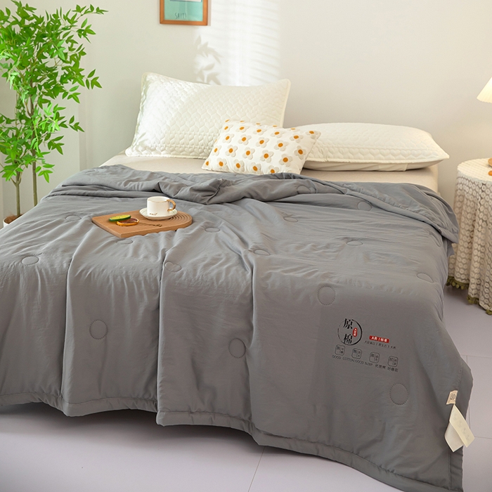 91家纺网 家纺一手货源 找家纺 侨鑫 2024新款A类原棉大豆夏被 灰色