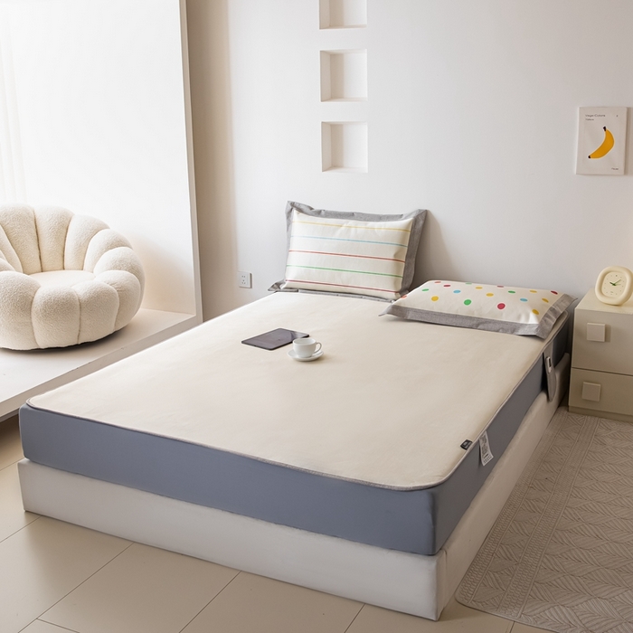 91家纺网 家纺一手货源 找家纺 本希家居 2024新款花漾清新系列高端可水洗冰丝席 小彩条床笠