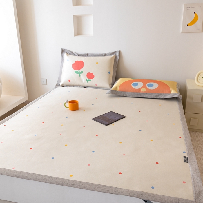 91家纺网 家纺一手货源 找家纺 本希家居 2024新款花漾清新系列高端可水洗冰丝席 小趣味平席