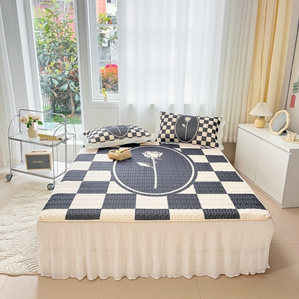 慕澄家纺 2024新款大版印花床裙款乳胶凉席-凉席三件套 棋盘玫瑰