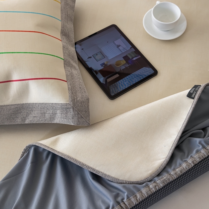 91家纺网 家纺一手货源 找家纺 本希家居 2024新款花漾清新系列高端可水洗冰丝席 小彩条床笠