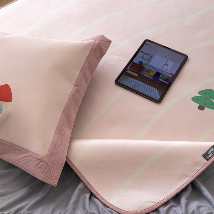 91家纺网 家纺一手货源 找家纺 本希家居 2024新款花漾清新系列高端可水洗冰丝席 游戏小猫咪床笠