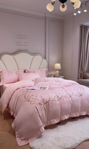 91家纺网 家纺一手货源 找家纺 欧乐蒂 2025新款爱丽丝-高支高密新疆长绒棉-终版 爱丽丝-粉