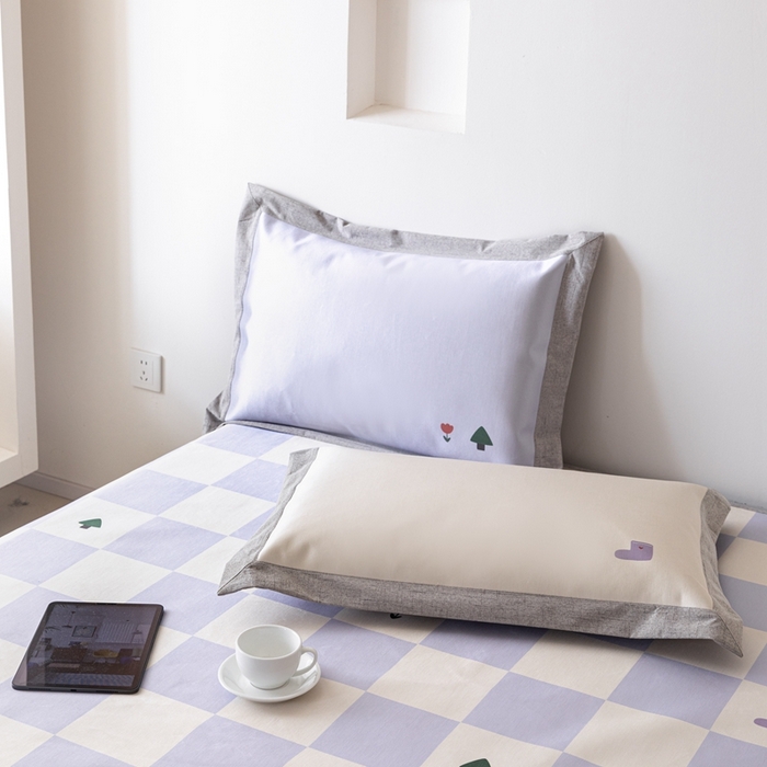 91家纺网 家纺一手货源 找家纺 本希家居 2024新款花漾清新系列高端可水洗冰丝席 紫白方格床笠