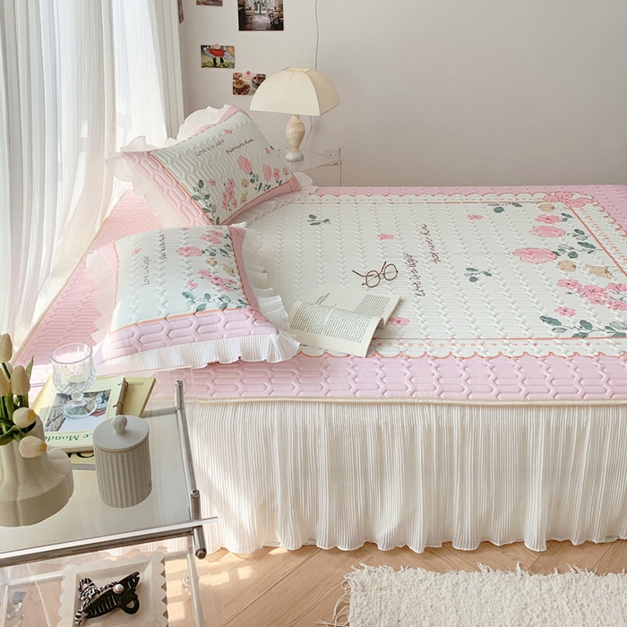 91家纺网 家纺一手货源 找家纺 （总）慕澄家纺 2024新款大版印花床裙款乳胶凉席-凉席三件套