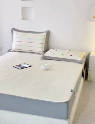 91家纺网 家纺一手货源 找家纺 本希家居 2024新款花漾清新系列高端可水洗冰丝席 小彩条床笠