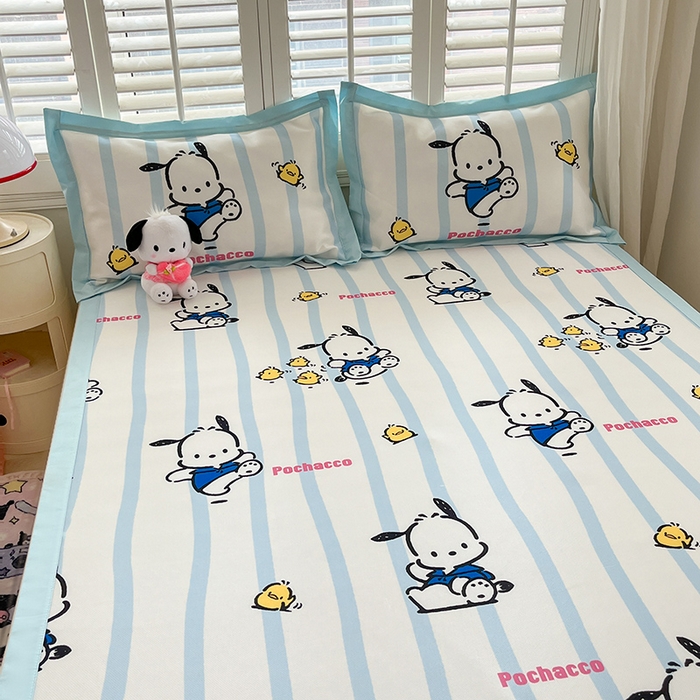 91家纺网 家纺一手货源 找家纺 金爱家 2024新款A类三丽鸥授权数码印花中分子1200D凉感冰丝宽边凉感软席 冰丝席-开心帕恰狗