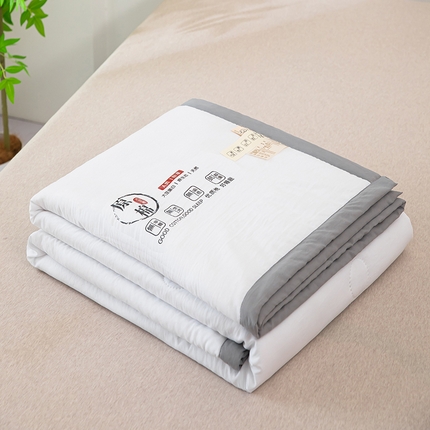 91家纺网 家纺一手货源 找家纺 侨鑫 2024新款A类原棉大豆夏被 白色