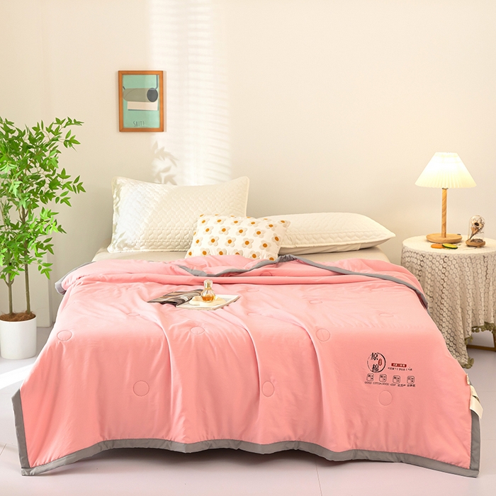 91家纺网 家纺一手货源 找家纺 侨鑫 2024新款A类原棉大豆夏被 粉色