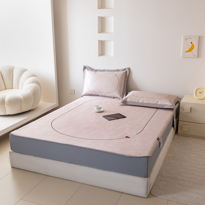 91家纺网 家纺一手货源 找家纺 本希家居 2024新款花漾清新系列高端可水洗冰丝席 心动床笠