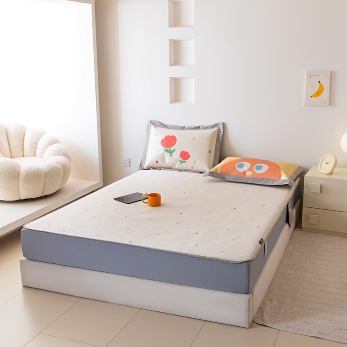 91家纺网 家纺一手货源 找家纺 本希家居 2024新款花漾清新系列高端可水洗冰丝席 小趣味床笠