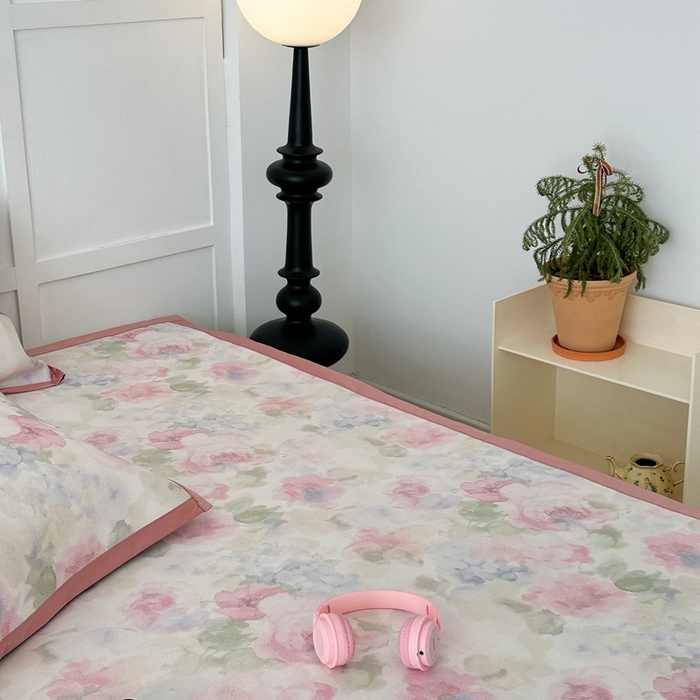 91家纺网 家纺一手货源 找家纺 昔可家纺 2024新款高端数码印花养生冰藤席--简约系列 彩色水彩花