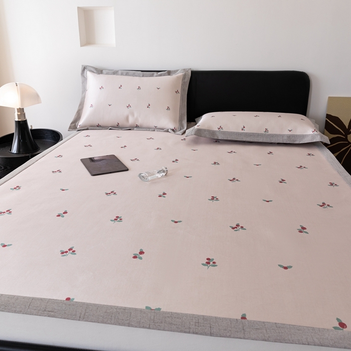 91家纺网 家纺一手货源 找家纺 本希家居 2024新款简约轻奢系列高端可水洗冰丝席 红樱桃平席