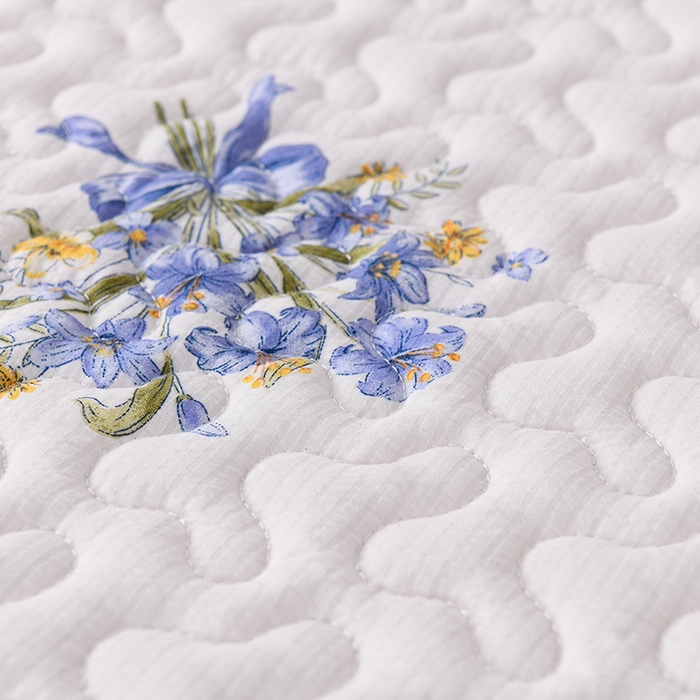 91家纺网 家纺一手货源 找家纺 艾裙海 2025新款云感双层纱单床盖 紫束