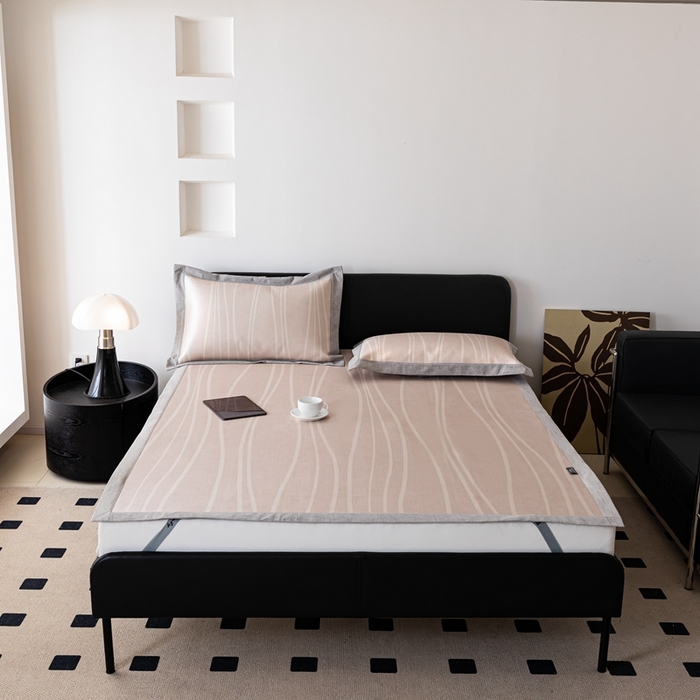 91家纺网 家纺一手货源 找家纺 本希家居 2024新款简约轻奢系列高端可水洗冰丝席 梵克平席